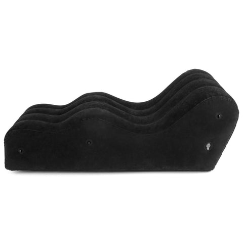 Ilmatäytteinen seksipenkki