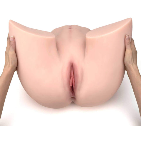 Pamela - Majesteettinen peppu 24 kg