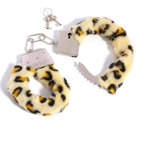 Käsiraudat leopardikuosilla